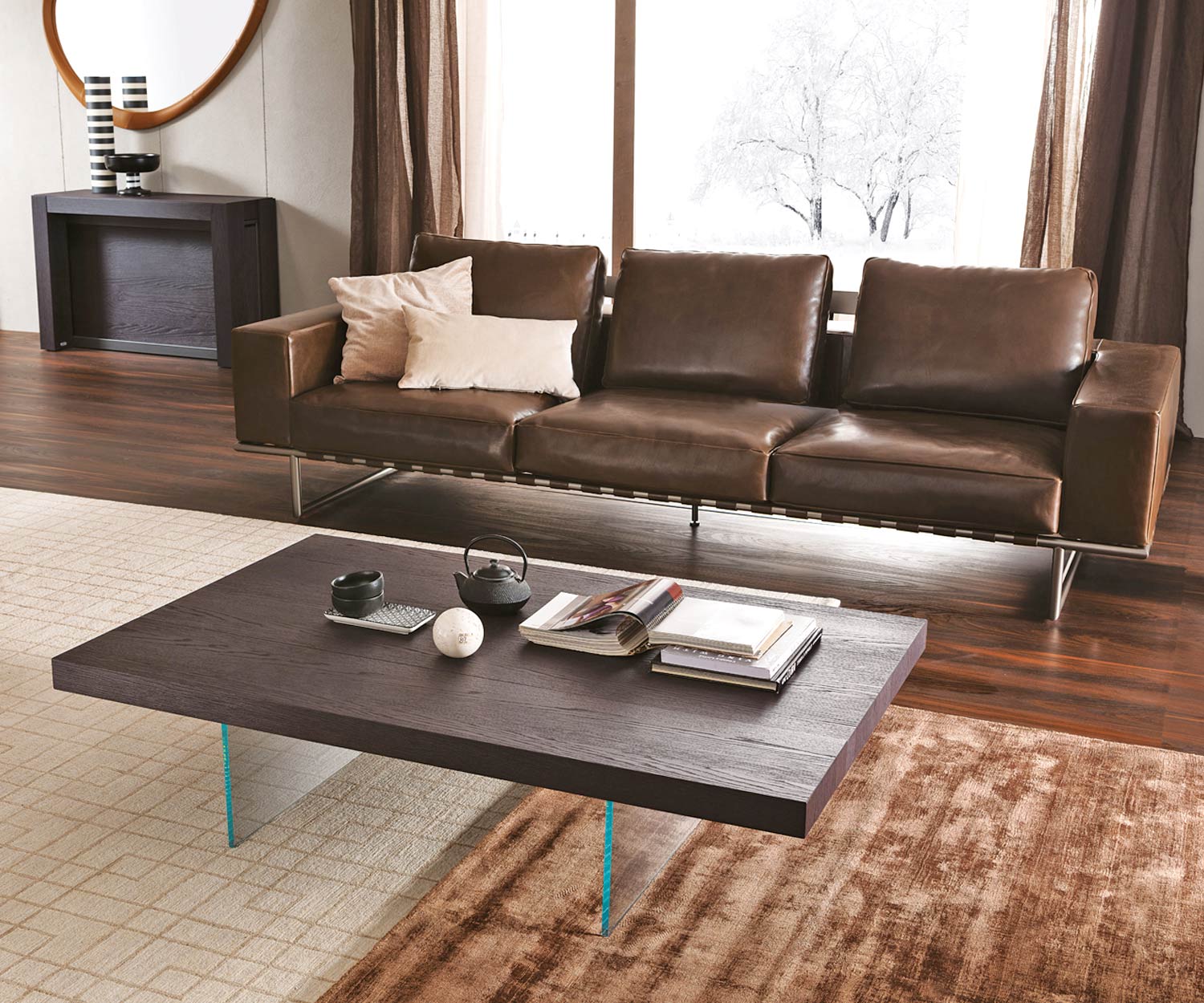 tavolino di design in rovere marrone con base in vetro floatingAL2