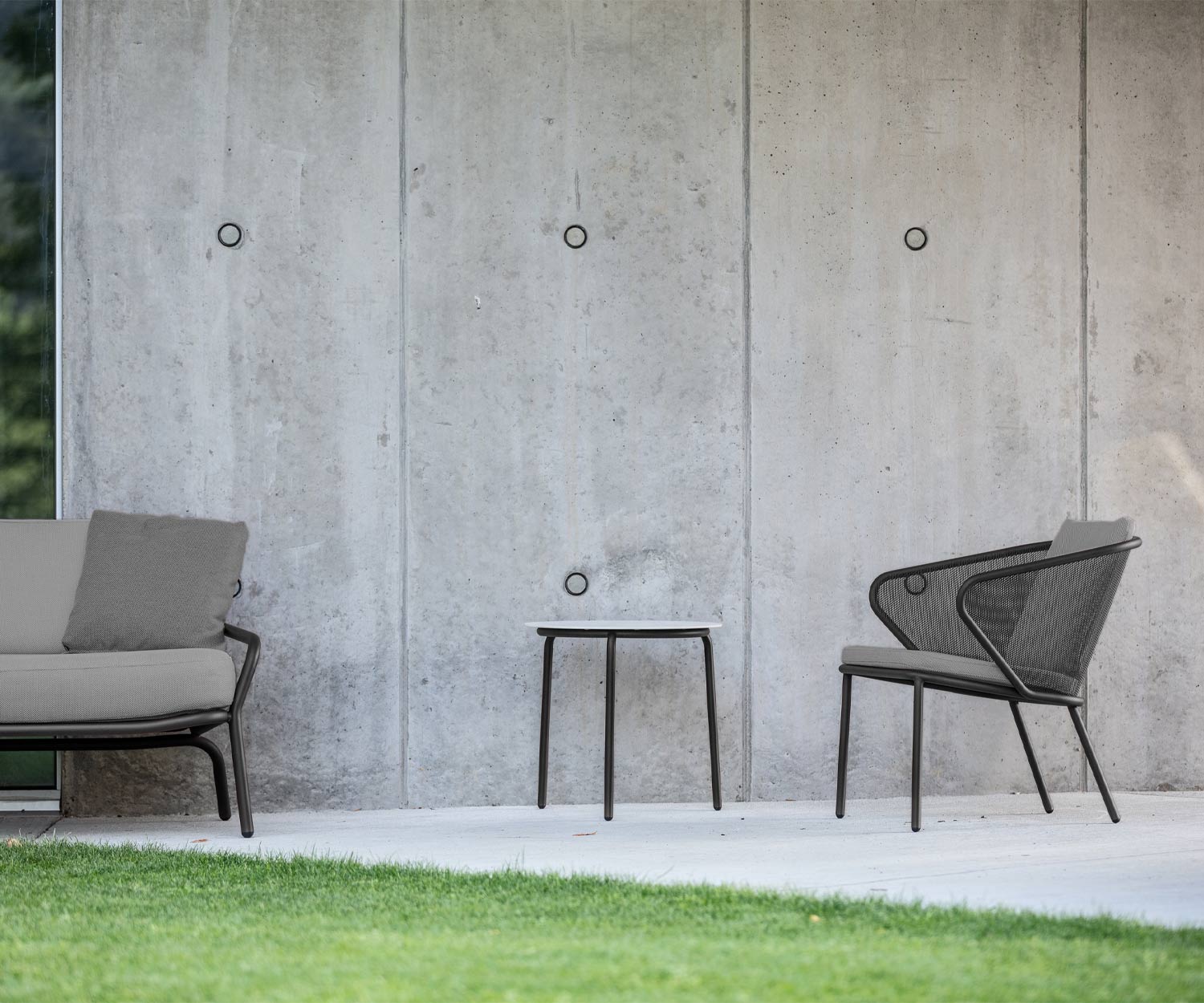 Sedia lounge di design Condor di Todus Antracite Struttura antracite Rivestimento imbottito