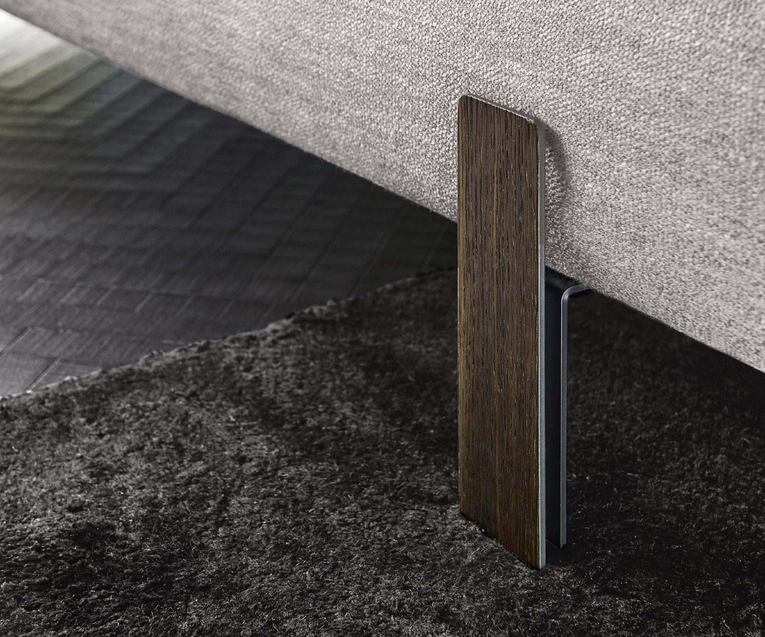 Esclusivo Livitalia Design del letto Rivestimento in tessuto della camera da letto grigia Esclusivo Livitalia Design del letto Rivestimento in tessuto della camera da letto grigia