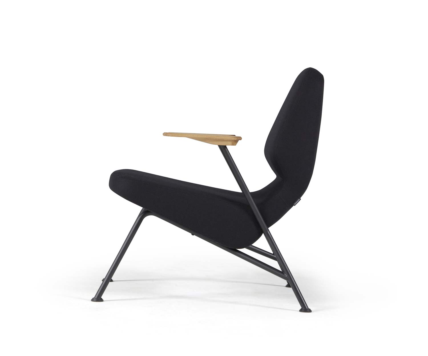 Prostoria Poltrona Oblique con struttura in metallo nero Prostoria Poltrona Oblique con struttura in metallo nero