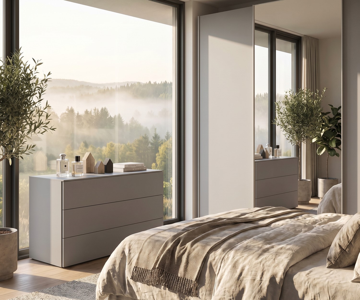 Cassettiera di design moderno Livitalia Atena Comò Livitalia Atena in camera da letto, moderna cassettiera di design grigia accanto a una grande finestra.