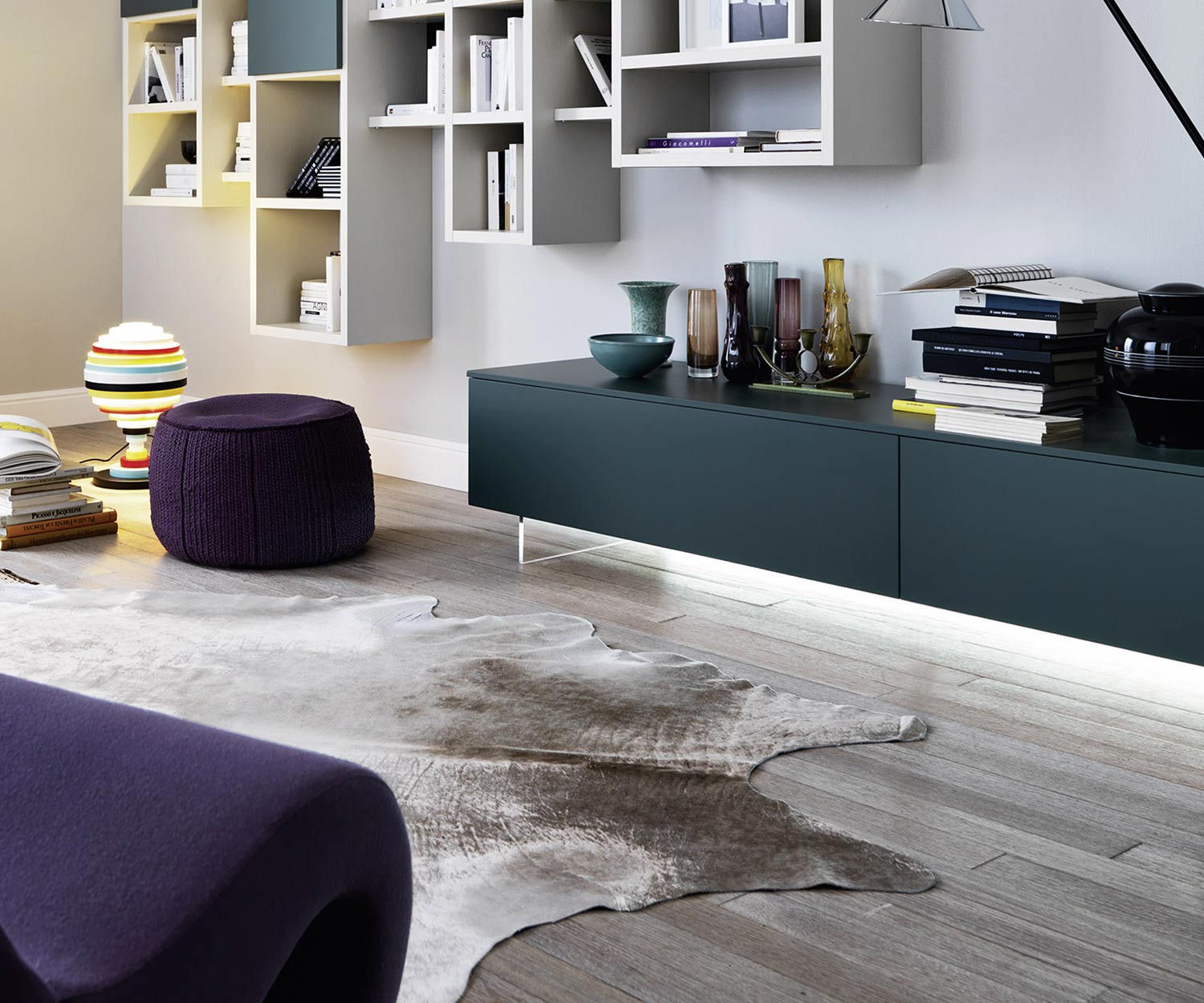 Livitalia Zoccolo TV trasparente Livitalia Zoccolo TV trasparente