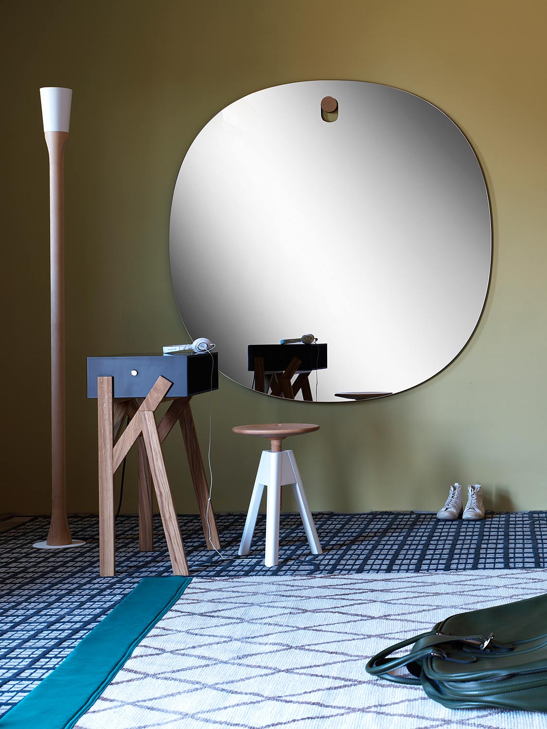 Esclusivo specchio dal design rotondo