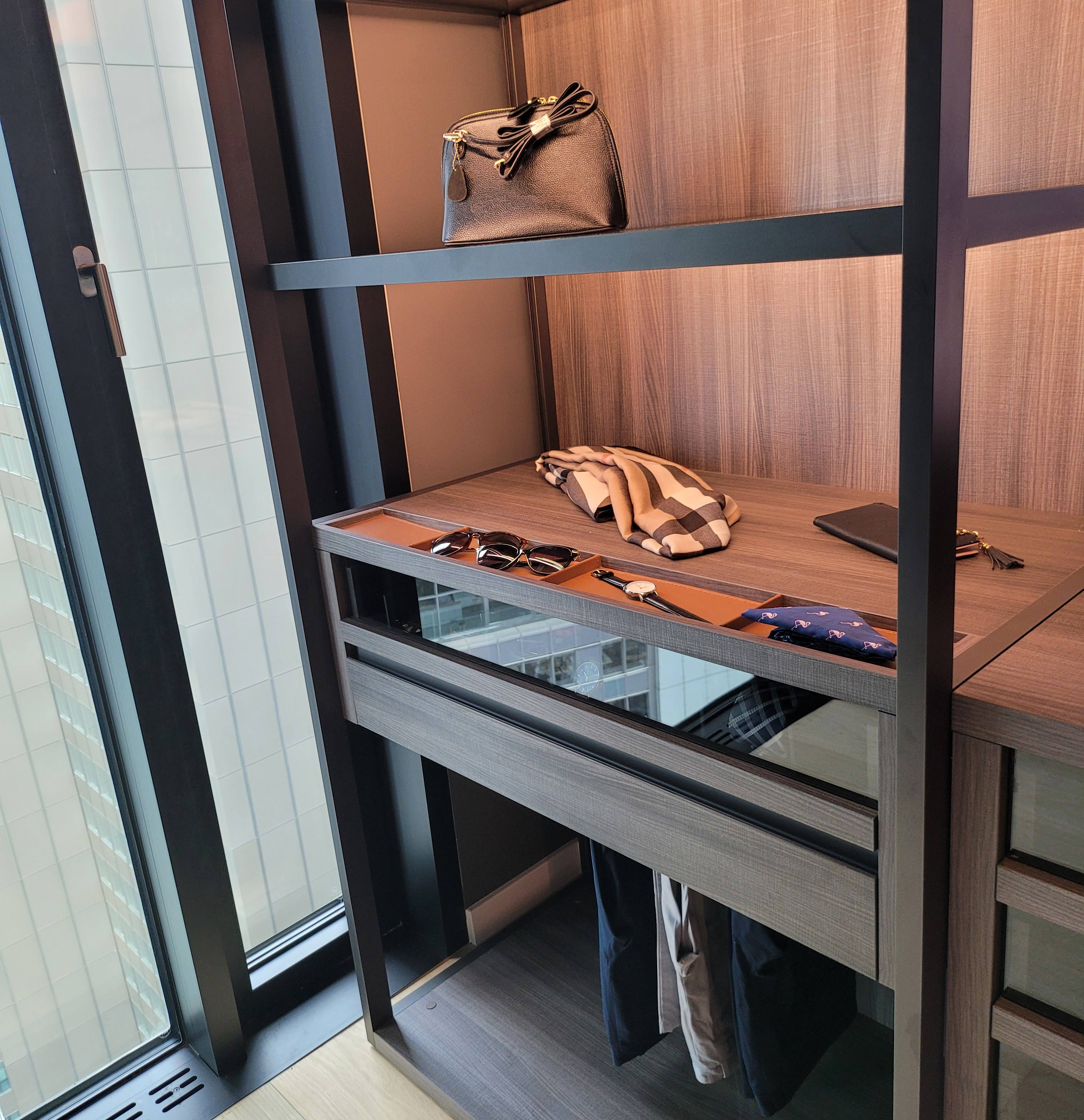 Bellavista-Eckschrank-Ankleidezimmer-Kundenfoto3