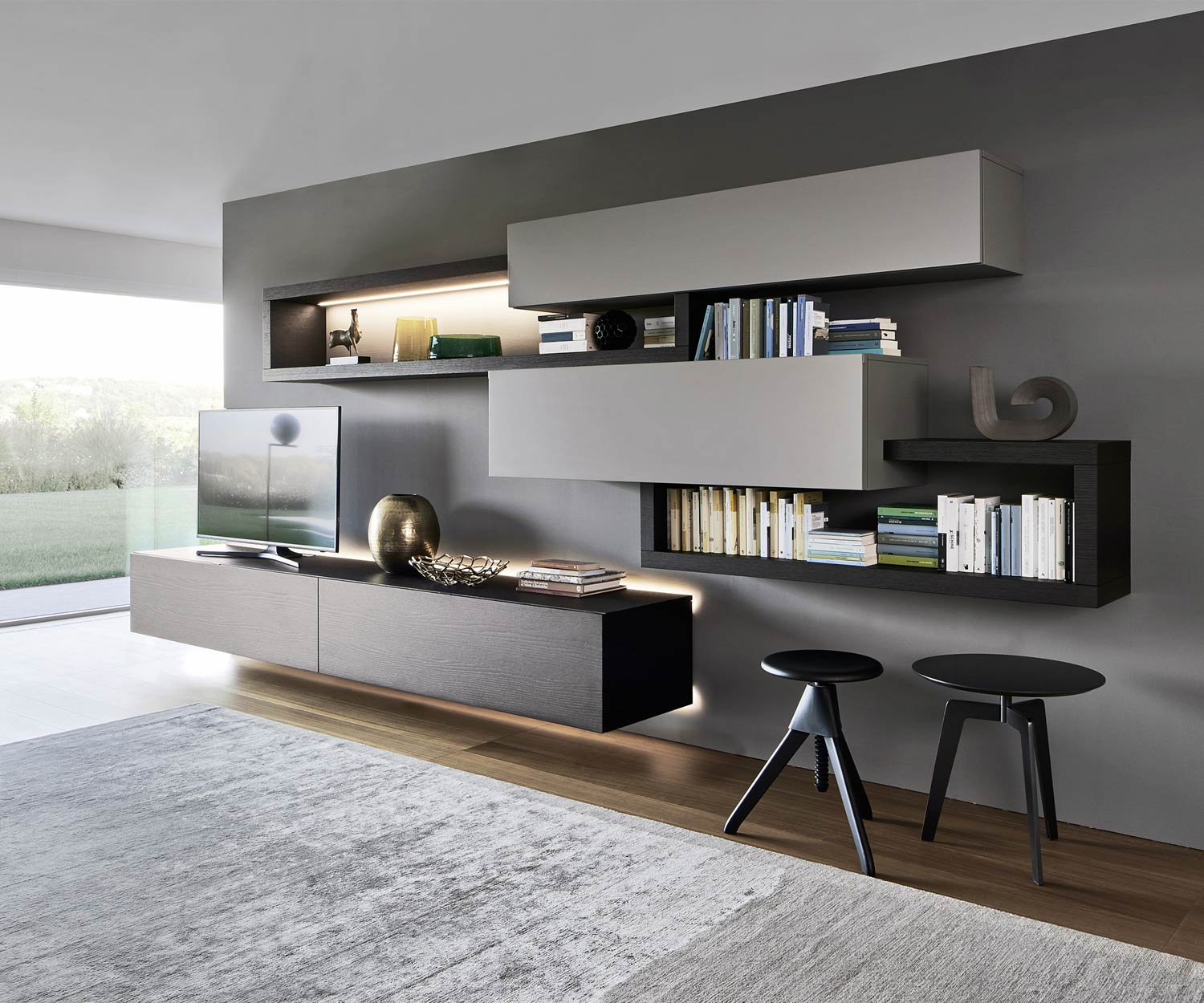 Esclusivo pensile Livitalia Design C27 in impiallacciato rovere e grigio opaco Esclusivo pensile Livitalia Design C27 in impiallacciato rovere e grigio opaco