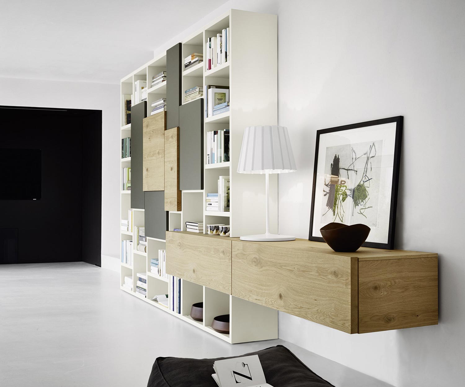 Libreria di alta qualità Livitalia C53 con ripiano sospeso Libreria di alta qualità Livitalia C53 con ripiano sospeso