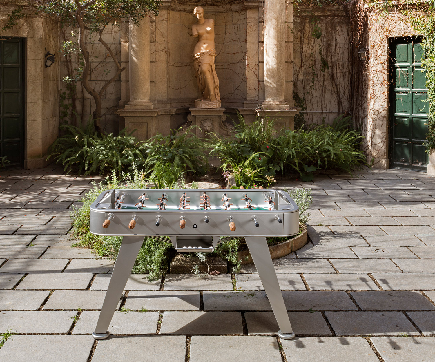 Esclusivo RS Barcelona Design biliardino RS#2 nero Esclusivo RS Barcelona Design biliardino RS#2 nero