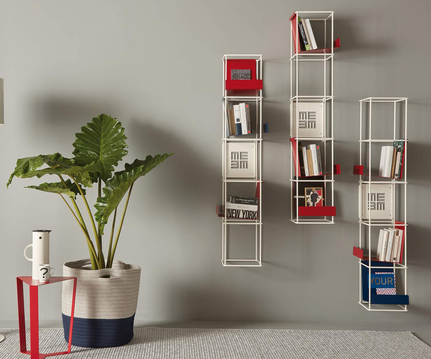 Libreria verticale a parete dal design moderno MEME Libro Libreria verticale a parete dal design moderno MEME Libro