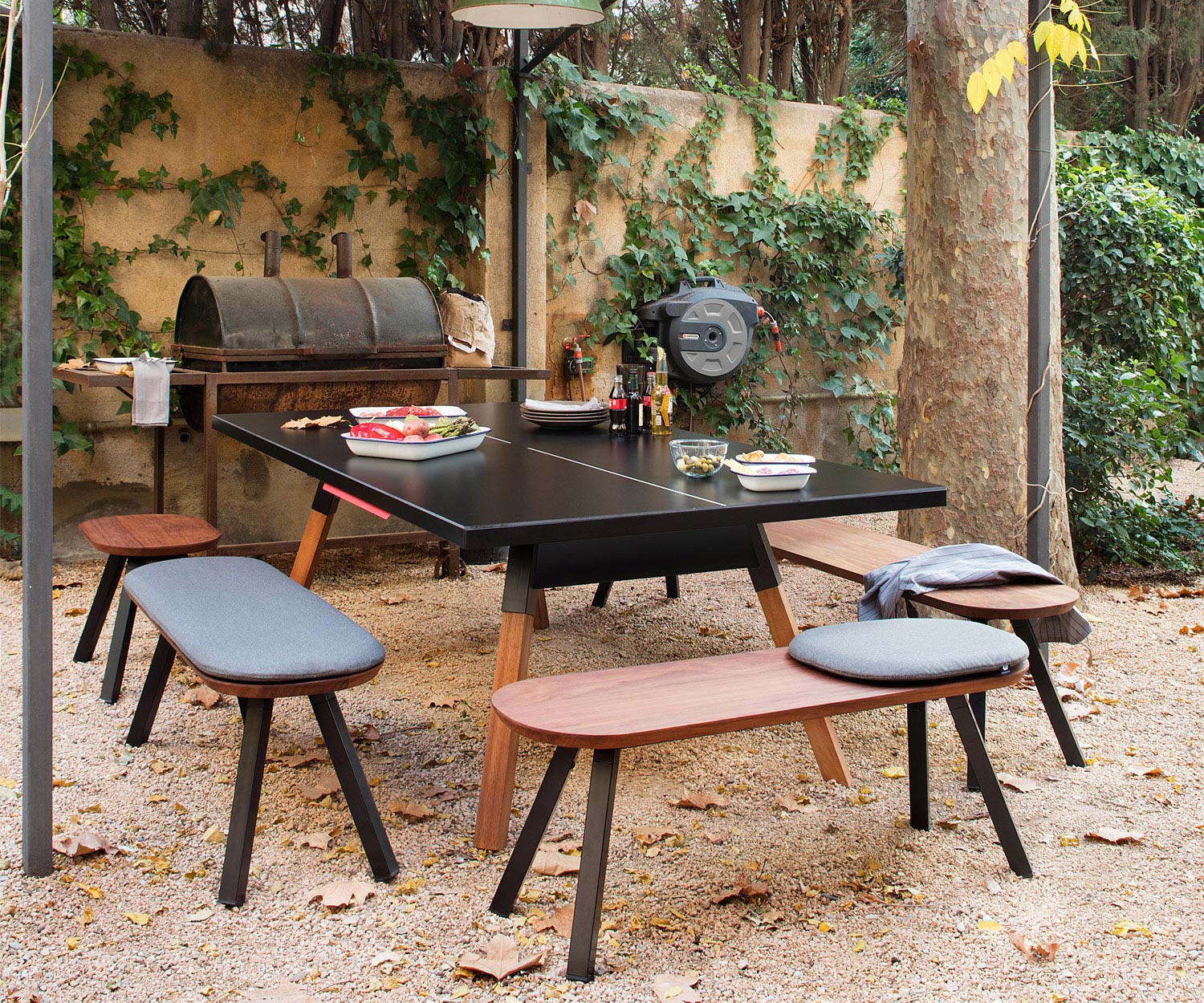 Moderno RS Barcelona Ping Pong Bench Outdoor Nero Moderno RS Barcelona Ping Pong Bench Outdoor Nero