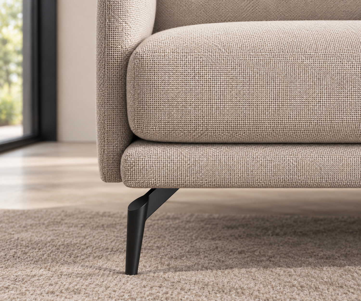 sofa-lisbora-2-sitzer-198-cm-beige-stoff-schwarze-metallfuesse-metallfuss-detail sofa-lisbora-2-sitzer-198-cm-beige-stoff-schwarze-metallfuesse-metallfuss-detail
