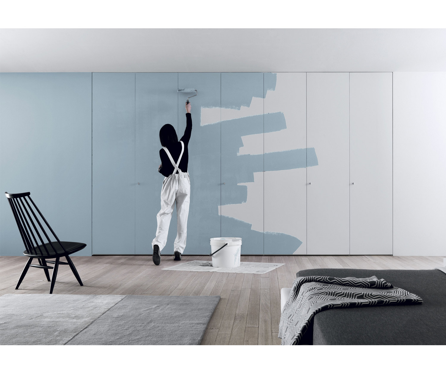 Moderno Novamobili Armadio di design Intono con ante battenti da dipingere da soli Moderno Novamobili Armadio di design Intono con ante battenti da dipingere da soli