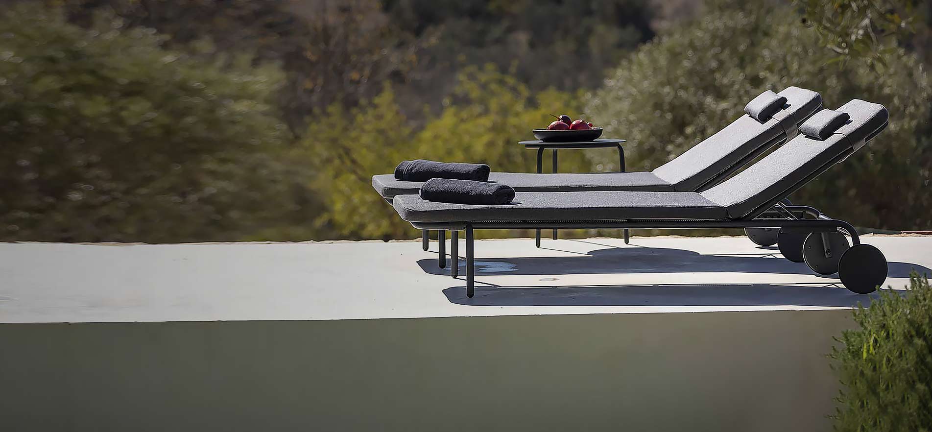 Lettini da giardino di design Lettini da giardino di design