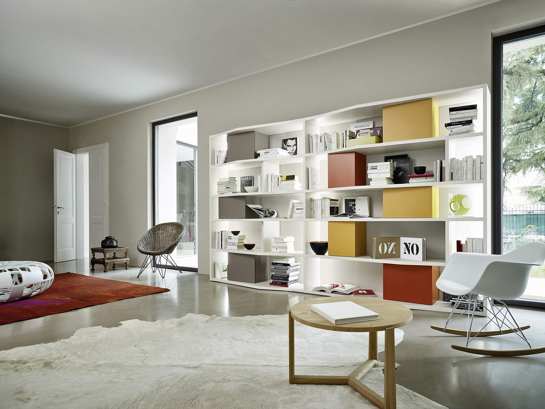 Libreria di design bianca Libreria di design bianca