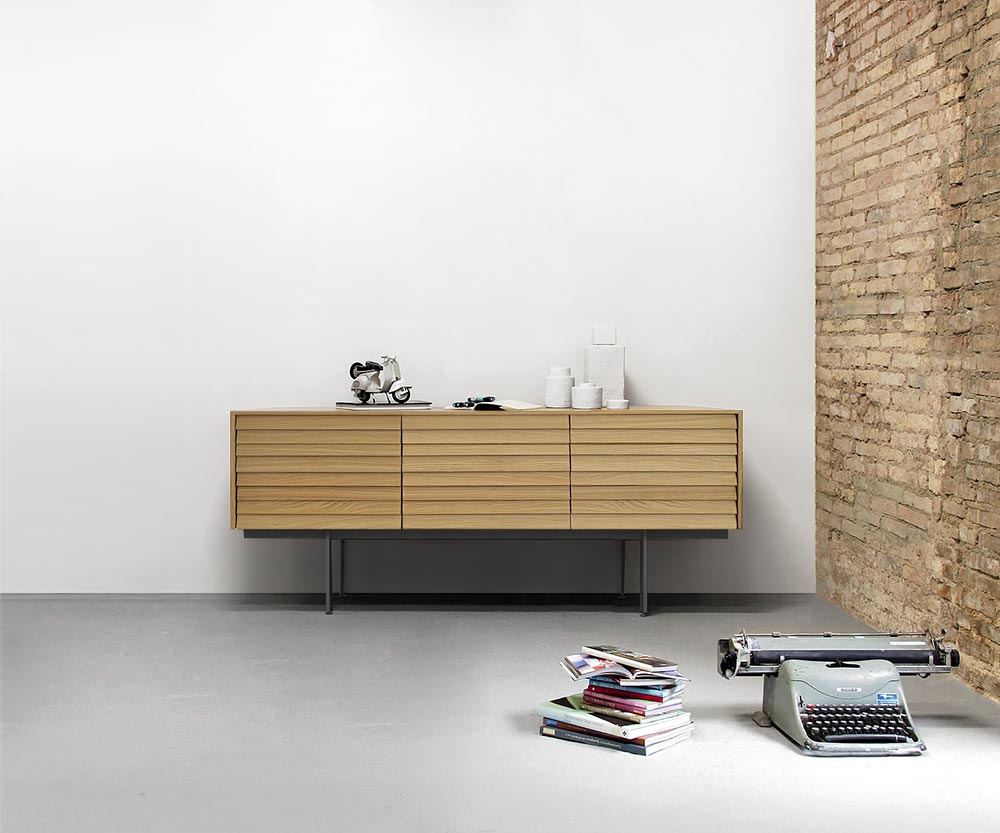 Punt Credenza Sussex con piedini B177 rovere super opaco