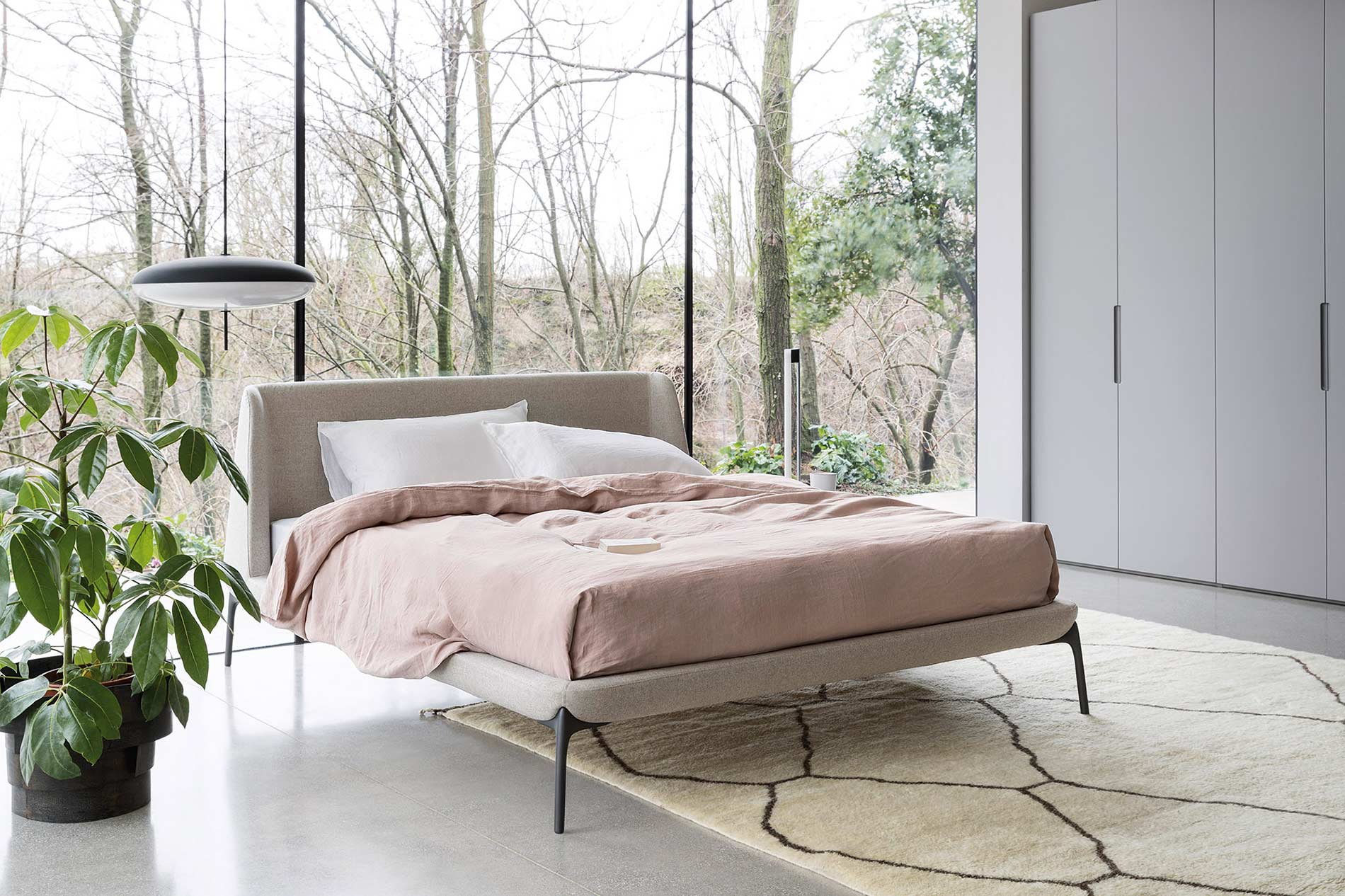Letto imbottito di design Novamobili