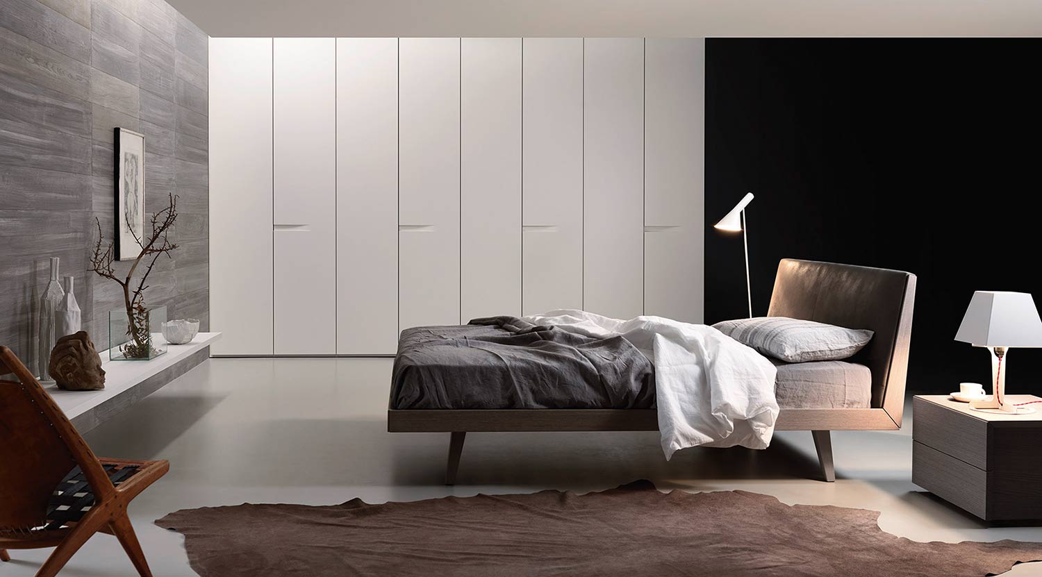 Elegante armadio ad ante battenti
