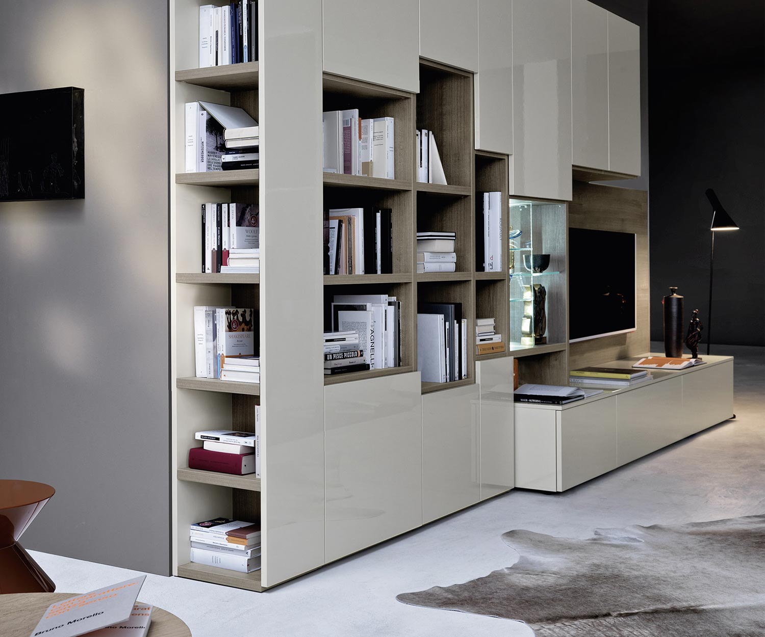 Esclusivo pensile Livitalia Design con libreria C64 Esclusivo pensile Livitalia Design con libreria C64