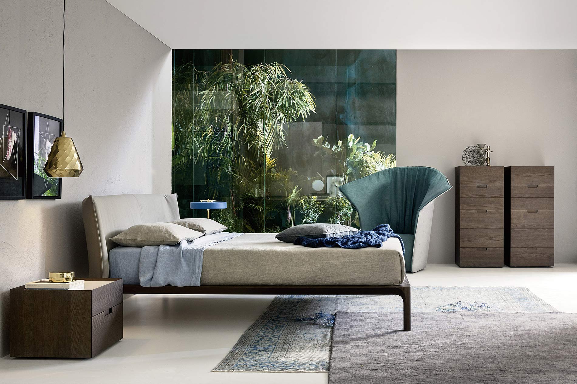 Parete divisoria in vetro di lusso camera da letto natura giardino d'inverno