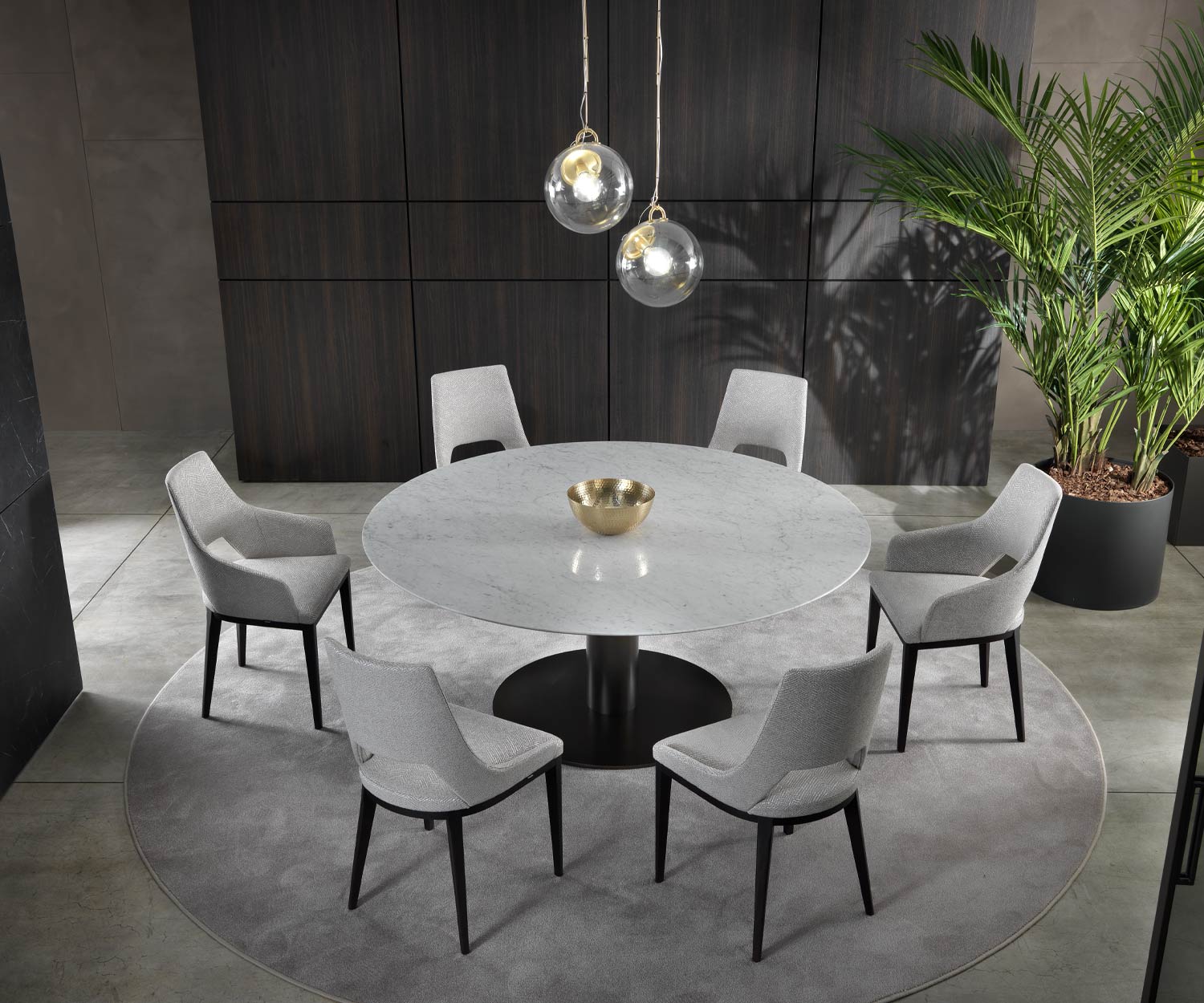 Tavolo da pranzo di design di alta qualità Marelli Break con struttura in metallo