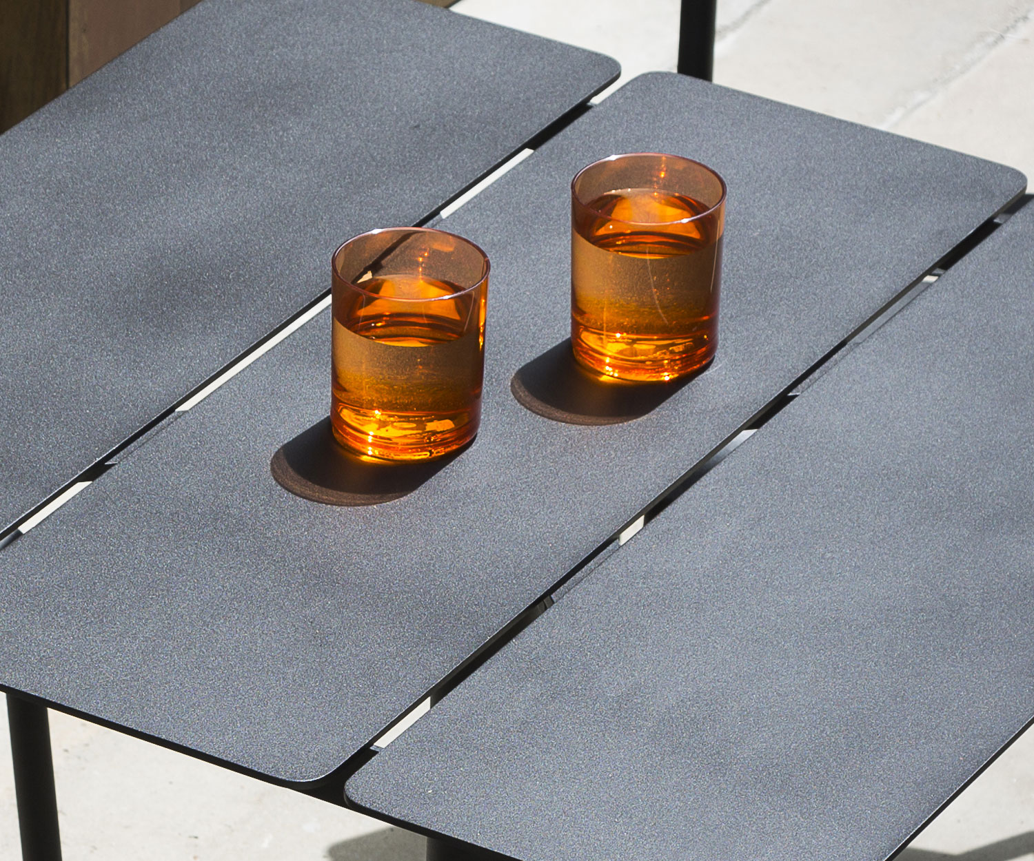 Oasiq Tavolo da pranzo Ceru in alluminio B 80 cm antracite