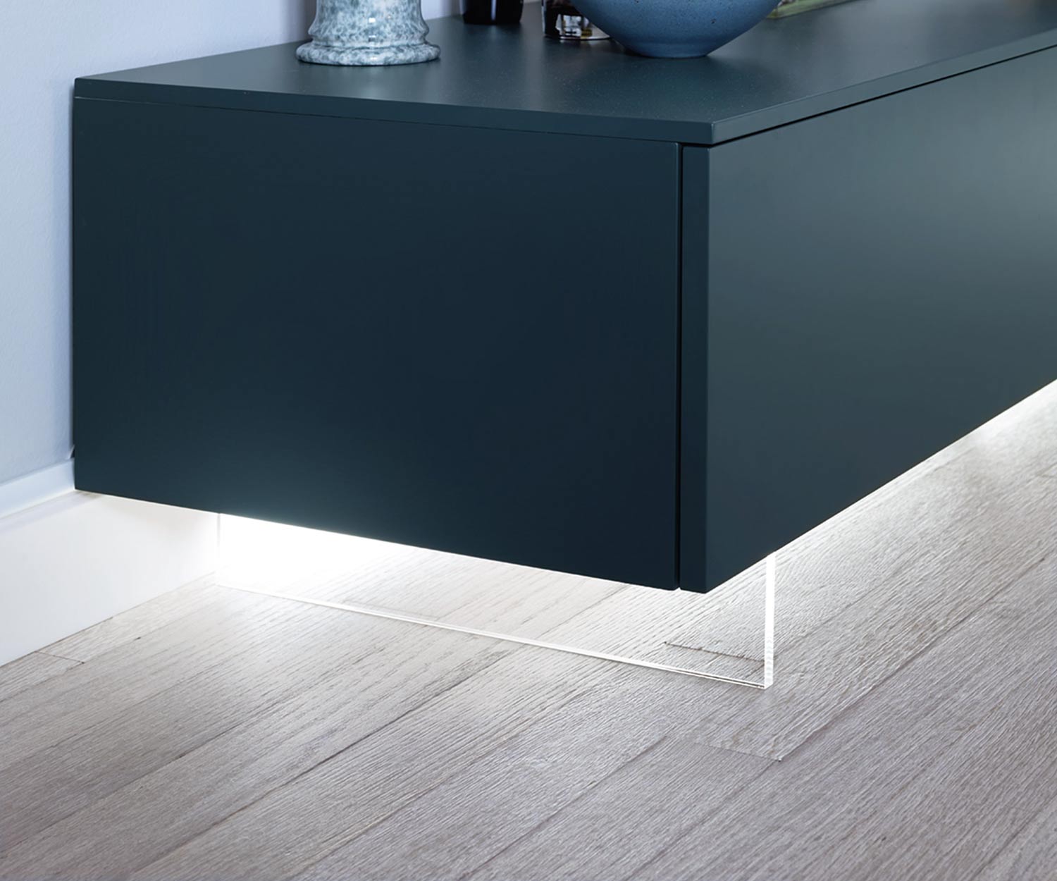 Livitalia Zoccolo TV trasparente Livitalia Zoccolo TV trasparente