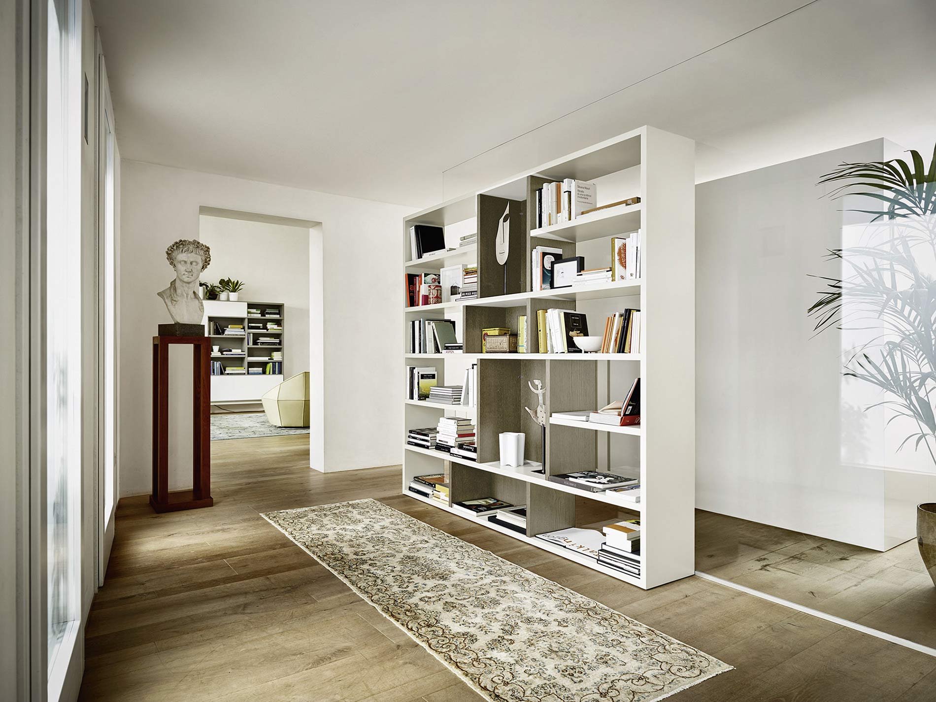 Libreria di design come divisorio Libreria di design come divisorio