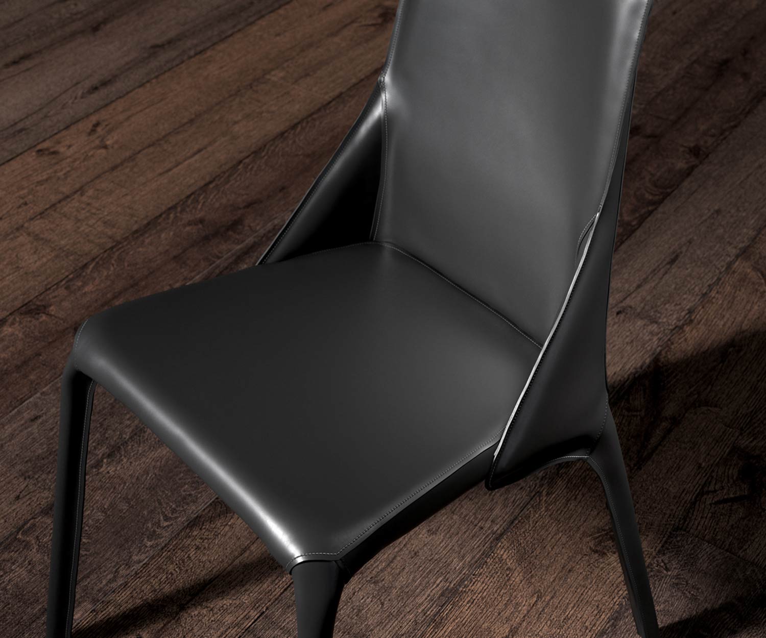 Squisita sedia di design in pelle nera con vista sul cuoio