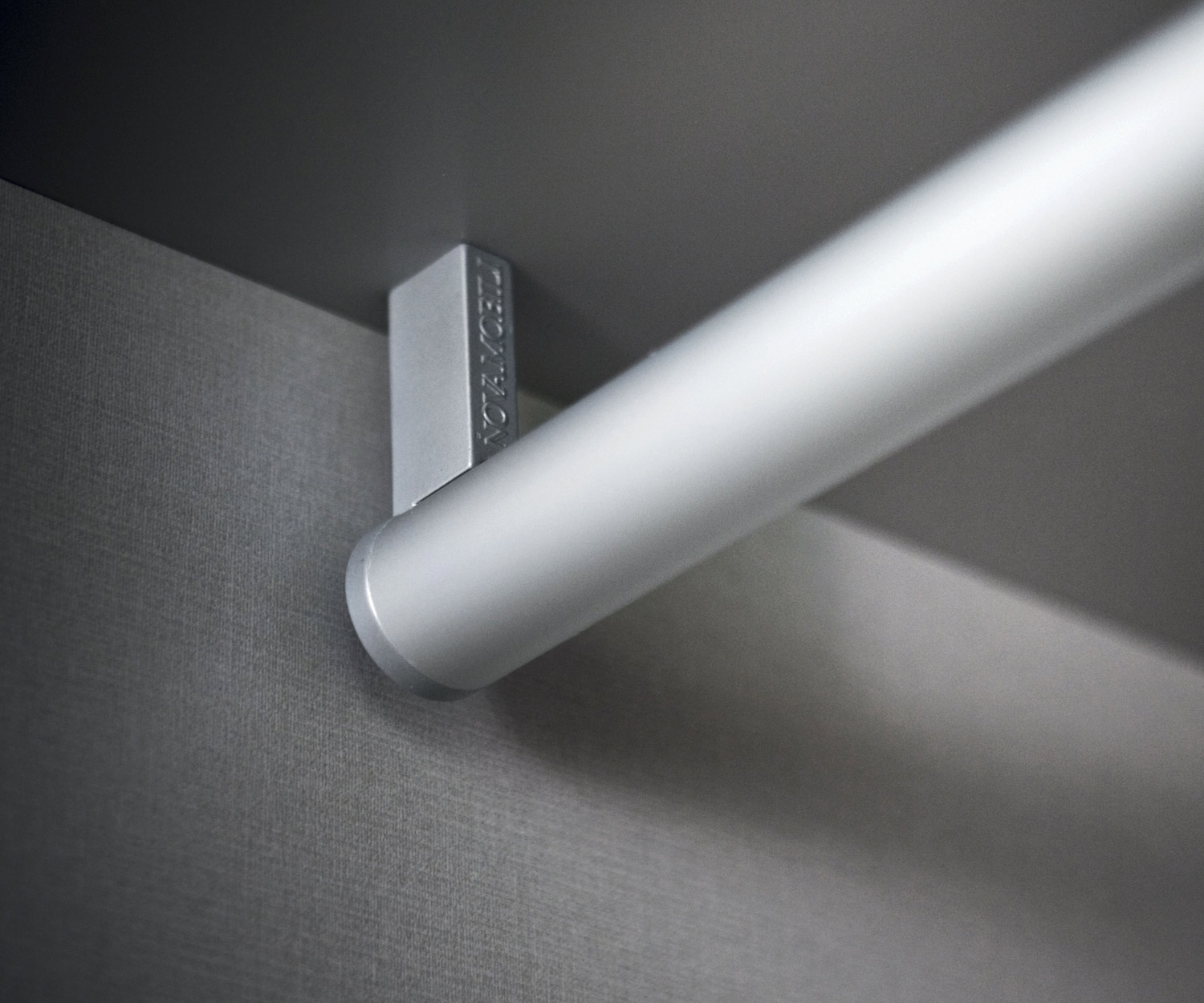 Novamobili Accessori per armadi Armadi appendiabiti in metallo brunito Novamobili Accessori per armadi Armadi appendiabiti in metallo brunito