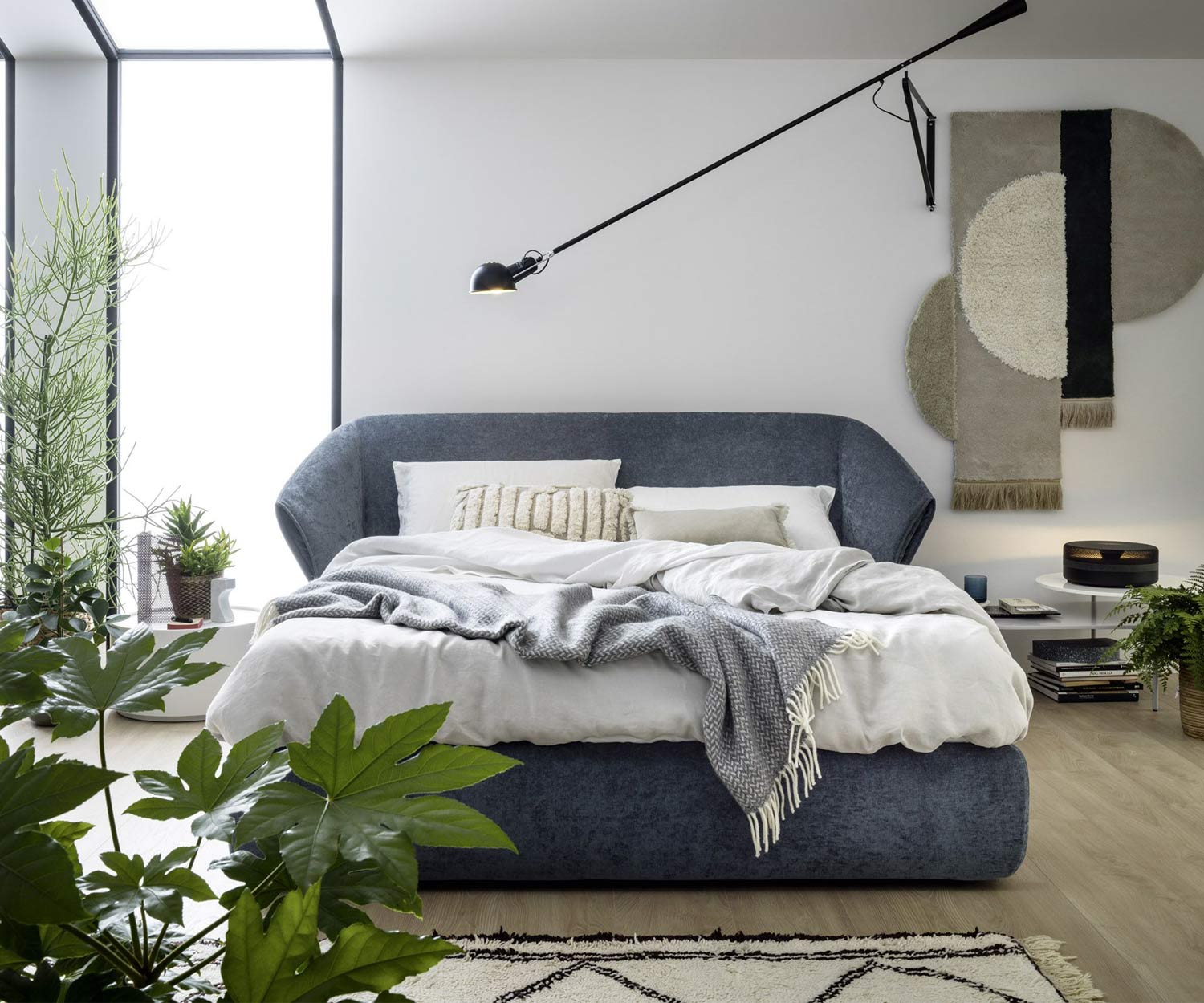 Esclusivo Novamobili Letto imbottito Nascondi tessuto grigio in camera da letto Esclusivo Novamobili Letto imbottito Nascondi tessuto grigio in camera da letto