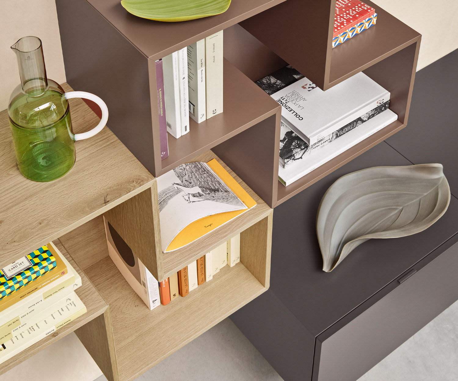 Exclusive Livitalia Parete attrezzata di design C23 con libreria a giorno impiallacciata rovere terracotta
